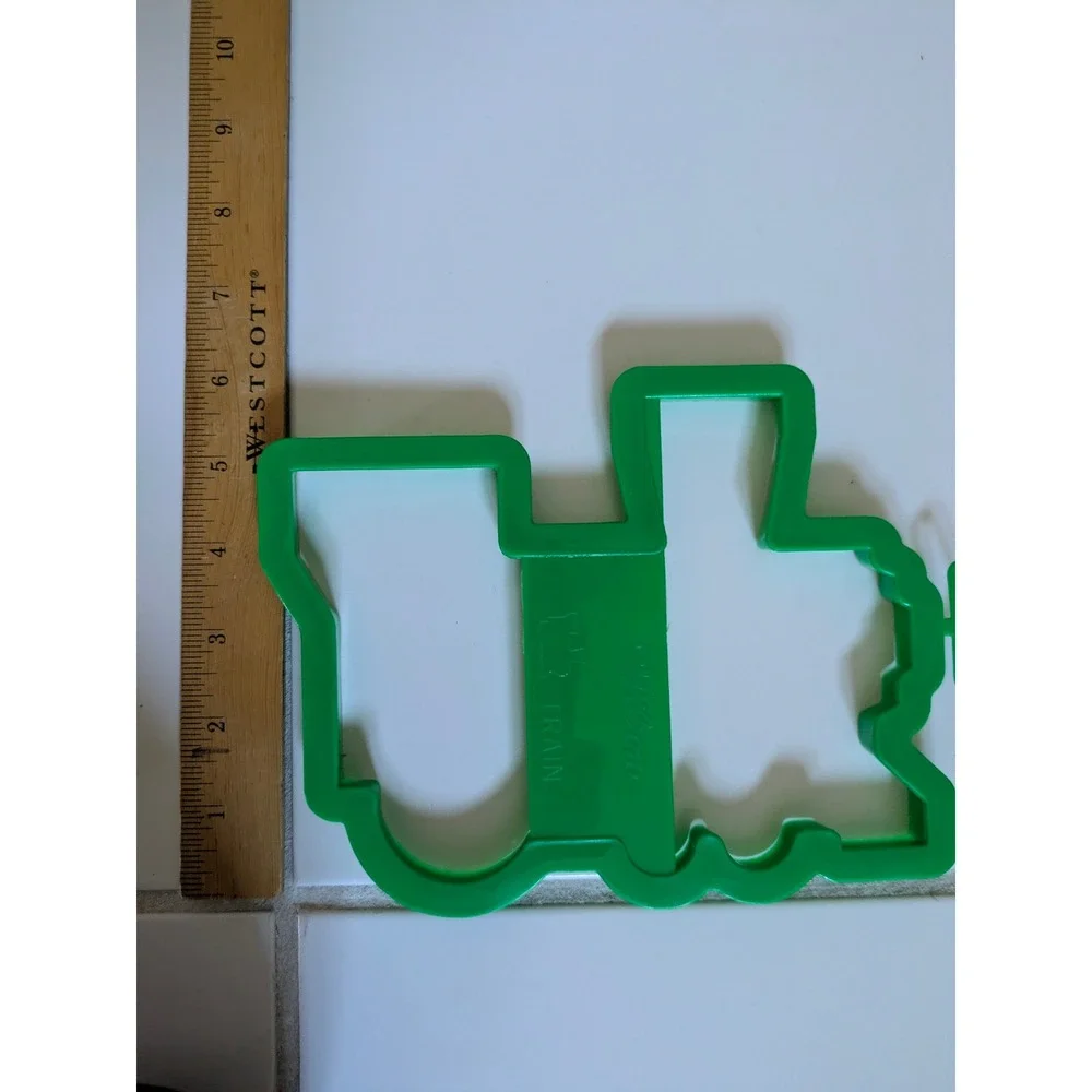 Wilton Giant Cookie Cutter Set 3 Piece Train Teddy Bear Hand Green Orange